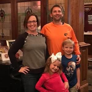 Meet your Posher, Jamie